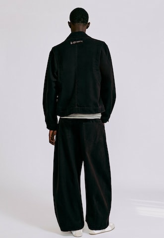 Pull&Bear Between-Season Jacket in Black