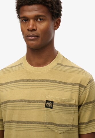 T-Shirt Superdry en marron