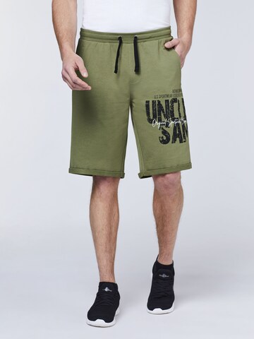 UNCLE SAM Regular Pants in Green: front