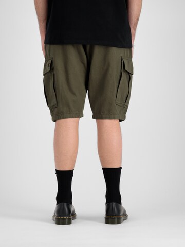 ALPHA INDUSTRIES Loosefit Kapsáče 'Aircraft' – zelená
