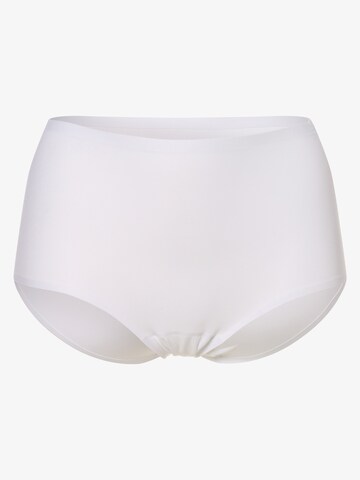 Chantelle Boyshorts in White: front