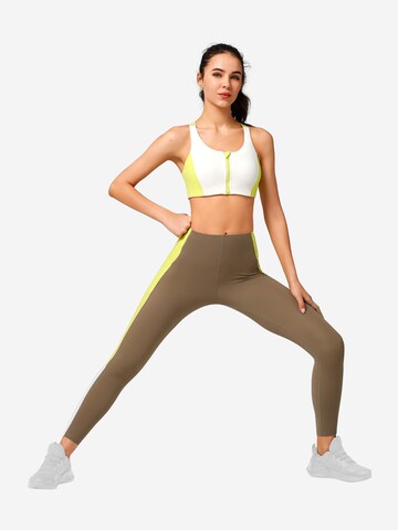 Yvette Sports Skinny Sportbyxa 'Carly' i brun