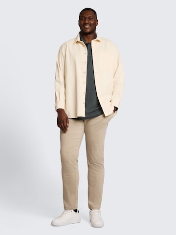 TOM TAILOR Men + Regular Chino Pants in Beige