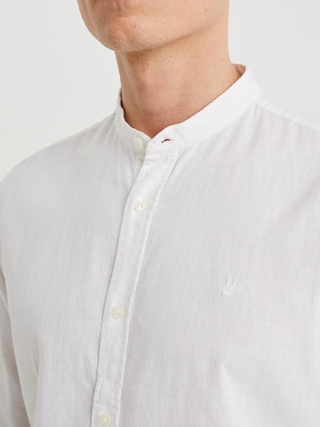 WE Fashion Slim fit Button Up Shirt in White