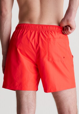 Calvin Klein Swimwear Badeshorts 'Intense Power' in Rot
