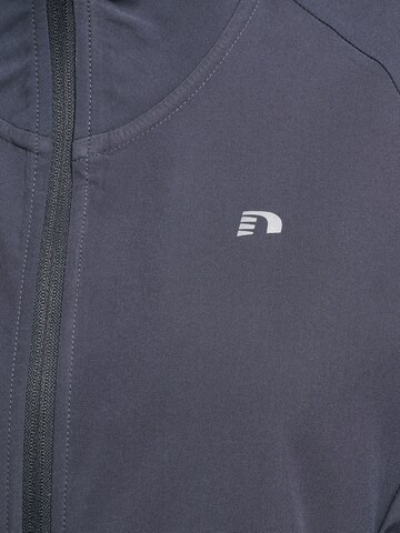 Sweat de sport Newline en gris