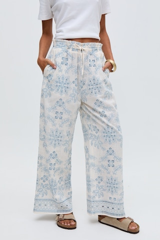 RAFFYA Wide leg Pants in Blue: front