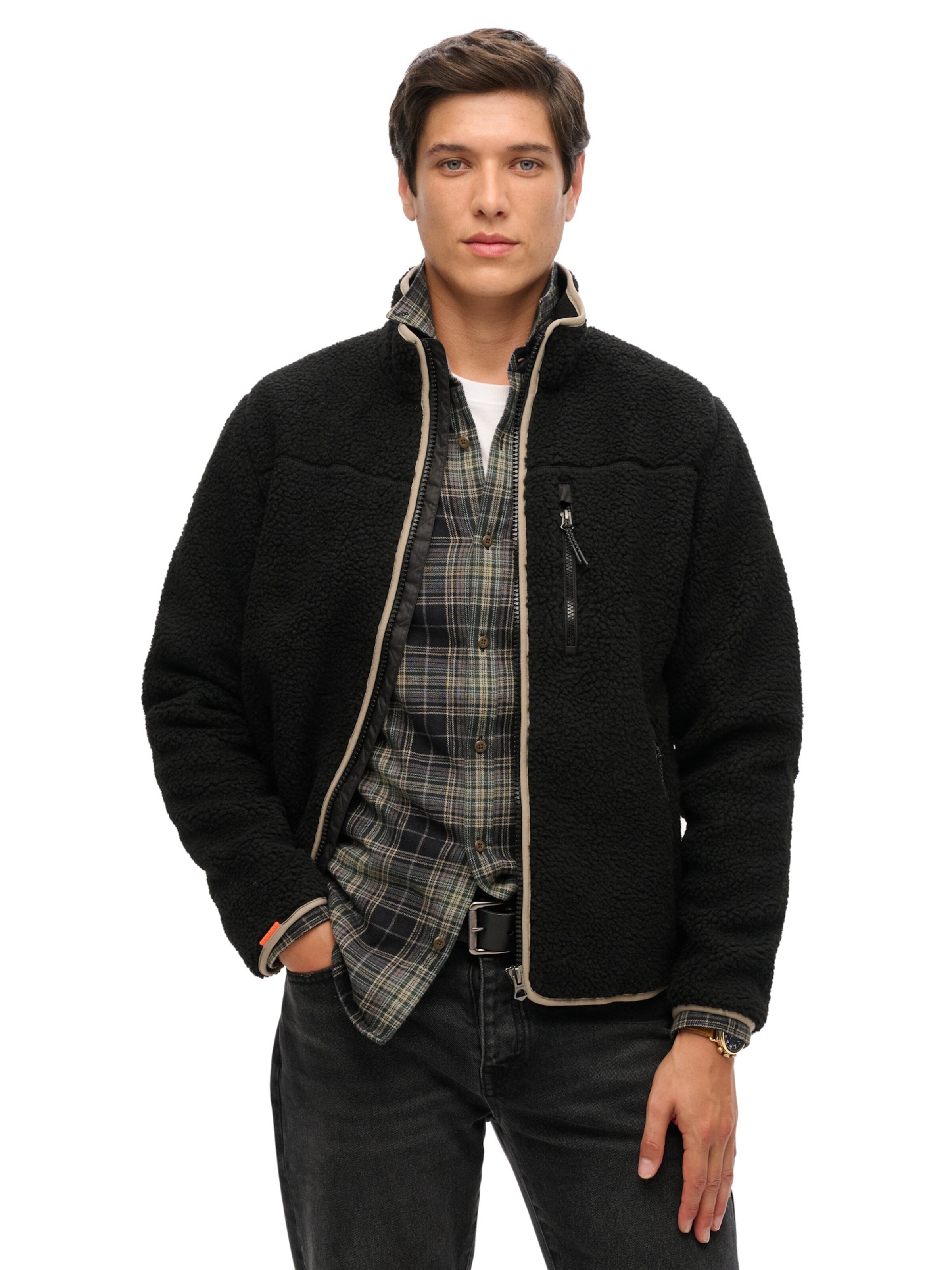 Veste en polaire Superdry en noir : devant