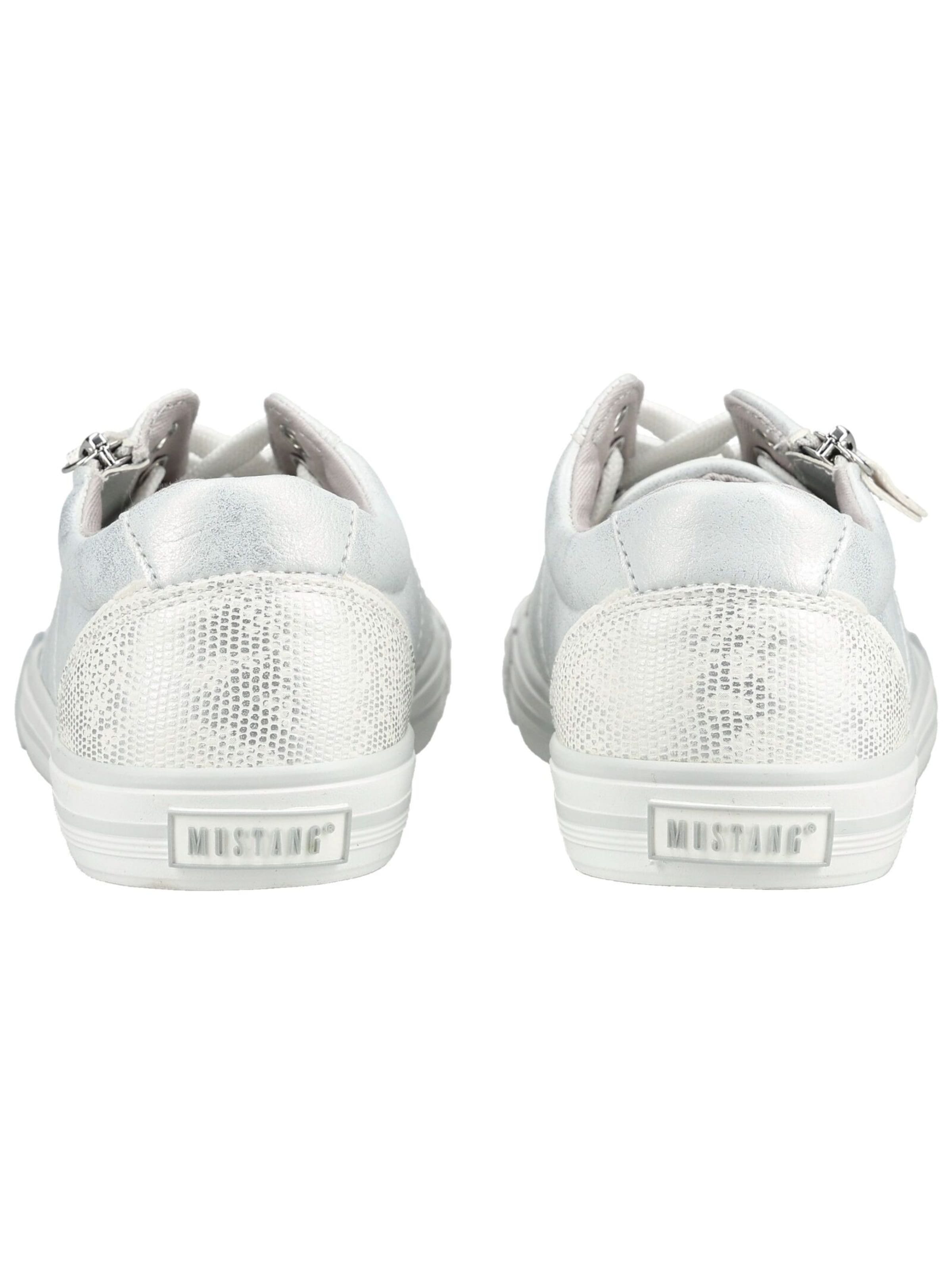 MUSTANG Sneakers laag in Zilver