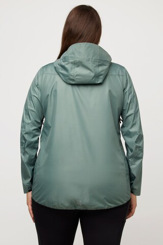 Ulla Popken Funktionsjacke in Grün