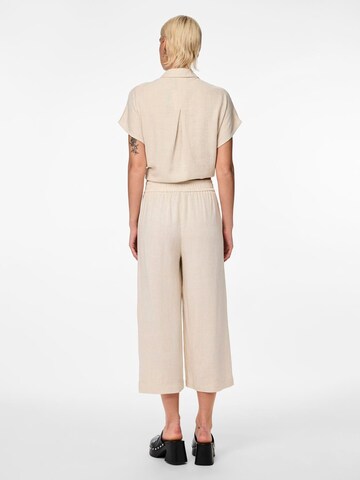 Loosefit Pantalon 'PCVinsty' PIECES en beige