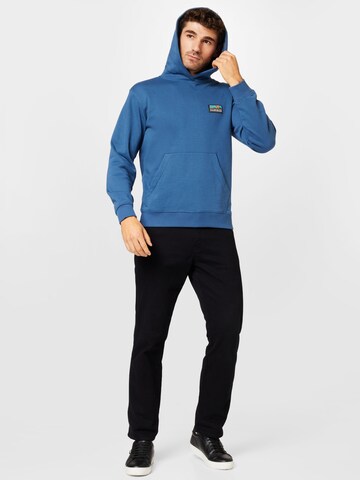 Sweat-shirt 'FREESTYLE' NAPAPIJRI en bleu
