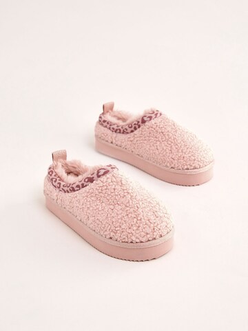 rožinė Lipsy Pusbačiai