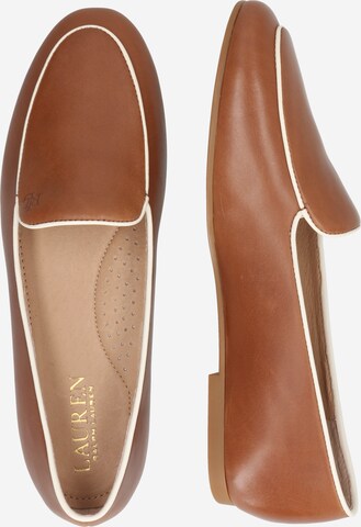 Lauren Ralph Lauren - Sapato Slip-on 'ALISE' em castanho