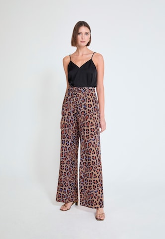 Lola Casademunt - Loosefit Pantalón en marrón