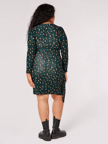 Apricot Kleid 'Cheetah' in Grün