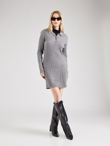 Robes en maille 'THESS' OBJECT en gris