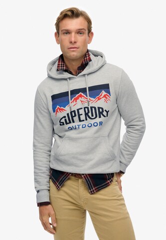 Sweat-shirt 'Mountain' Superdry en gris : devant