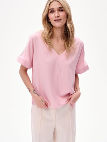 Blue Shadow Bluse‌‌‌‌‌‌‌‌‌ in Pink