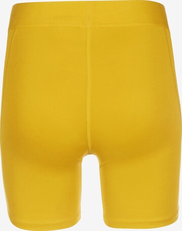 Skinny Pantaloncini intimi sportivi 'Strike Pro' di NIKE in giallo