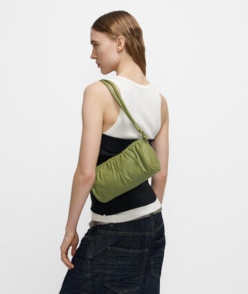 Liebeskind Berlin Shoulder bag in Green: front