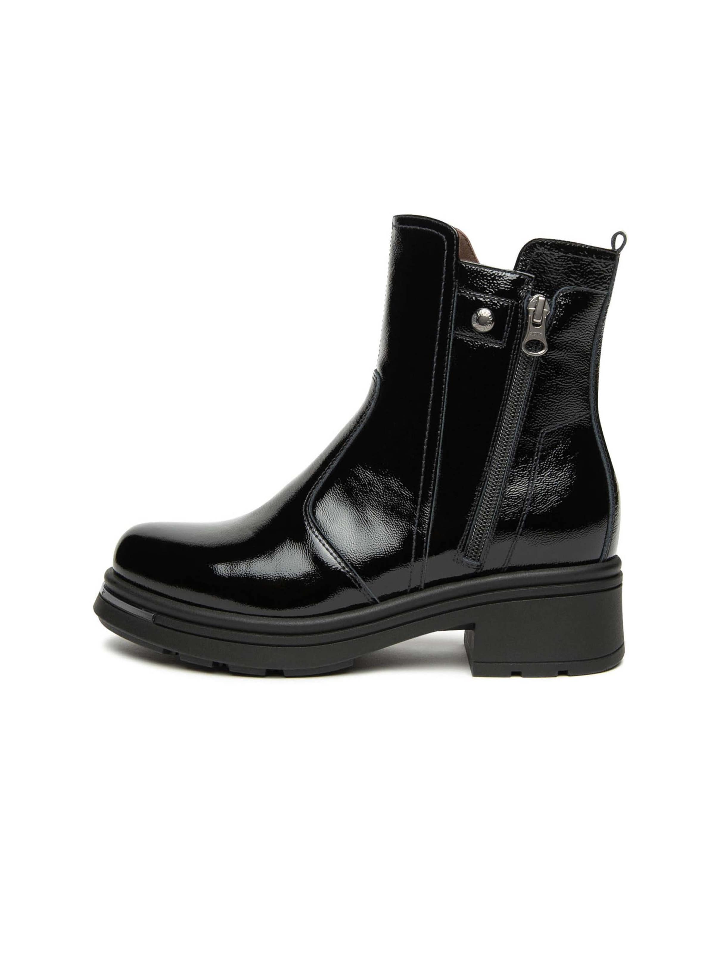 Nero Giardini Bootie 'Tr Colonia 8434 Light' in Black: front