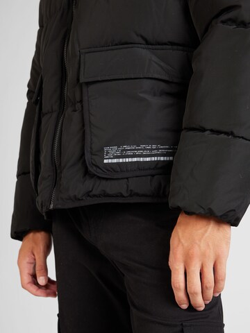 TOPMAN Jacke in Schwarz