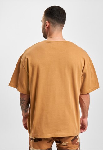 Ecko Unlimited T-Shirt in Braun