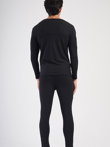 C&City Suit in Black