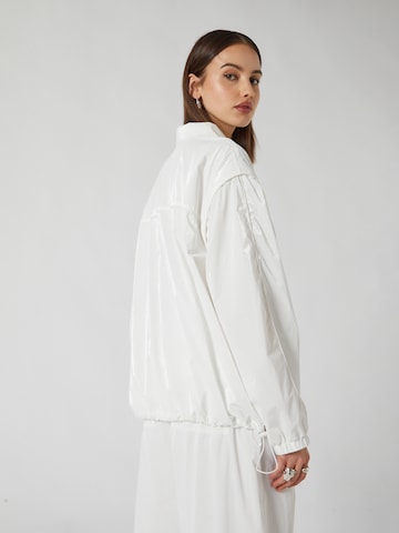 VIERVIER Between-season jacket 'Janne' in White