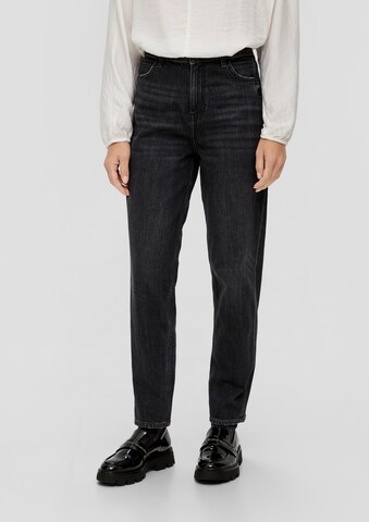 s.Oliver Tapered Jeans in Zwart: voorkant