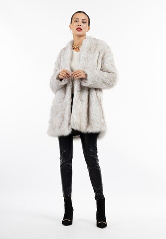 faina Winter Coat in White