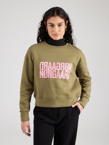 Sweat-shirt 'Tilvina' MADS NORGAARD COPENHAGEN en vert : devant