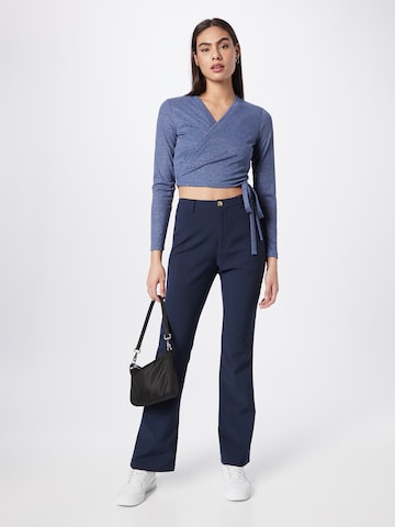 ABOUT YOU Shirt 'Tilda' in Blauw