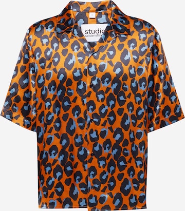 Studio Seidensticker Regular fit Button Up Shirt in Orange: front