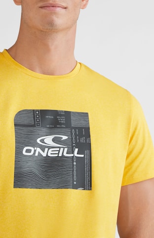 O'NEILL Λειτουργικό μπλουζάκι 'Cube' σε κίτρινο