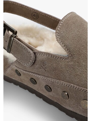 Scalpers Clogs in Grijs