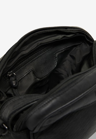 MUSTANG Crossbody Bag in Black