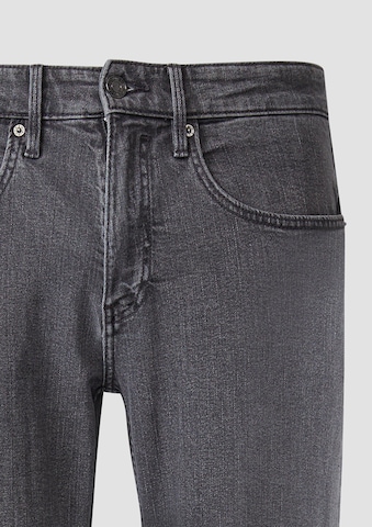 s.Oliver Regular Trousers in Grey