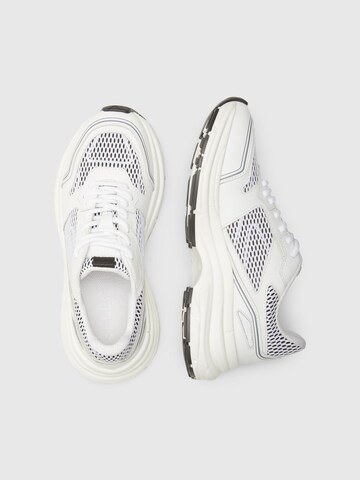 SELECTED FEMME Sneakers in White
