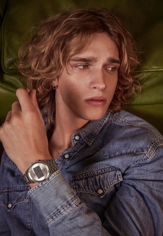 TIMEX Digital Watch 'Q80 Continental' in Silver