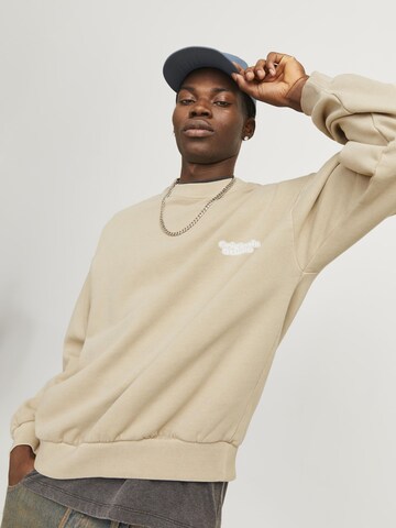 JACK & JONES Sweatshirt in Beige