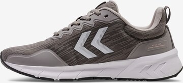 Hummel Athletic Shoes in Grey