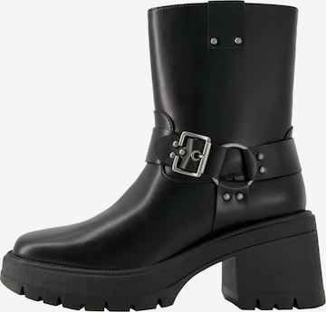 Bershka Ankle Boots in Black