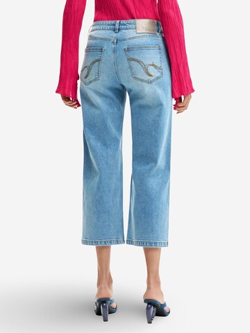 Desigual - Pierna ancha Vaquero 'LETO 26SWDD24' en azul