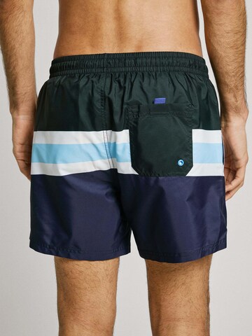 Pepe Jeans Badeshorts in Blau