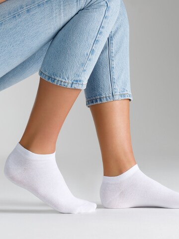 camano Socke in Weiß