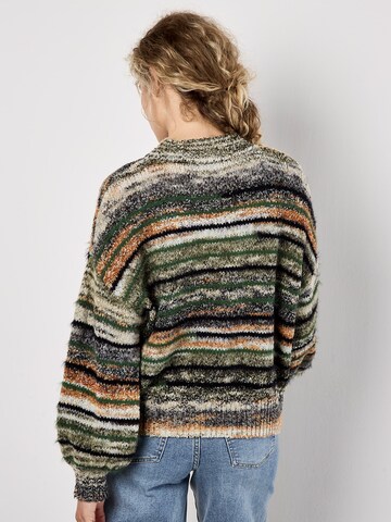 Apricot - Jersey en verde