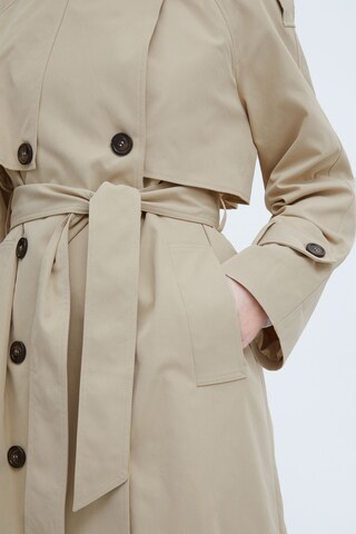 b.young - Abrigo de entretiempo 'Asto' en beige