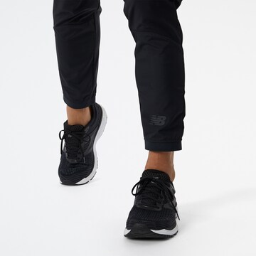 Regular Pantalon de sport new balance en noir